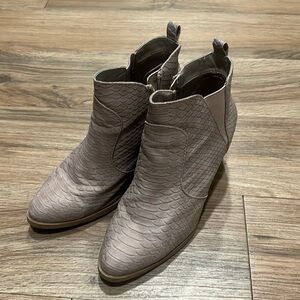 Altar’d State Tan, Snake print Booties